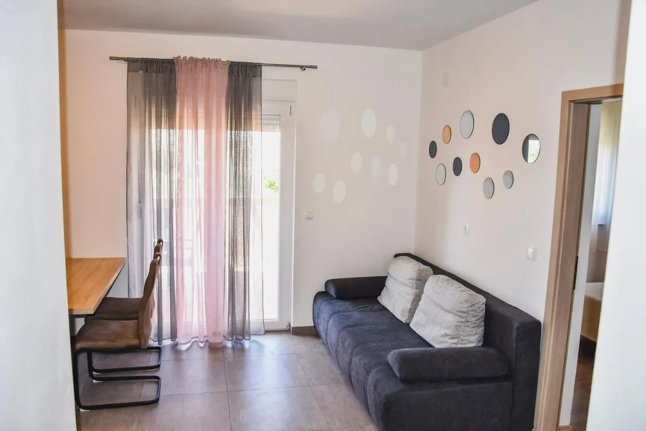 Apartments Mirela Zaton   Zaton (Zadar)