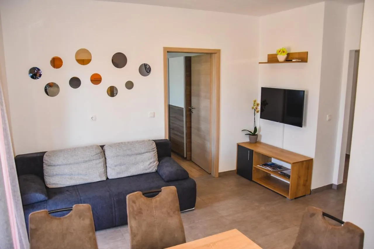 Apartments Mirela Zaton  0*, Zaton (Zadar)