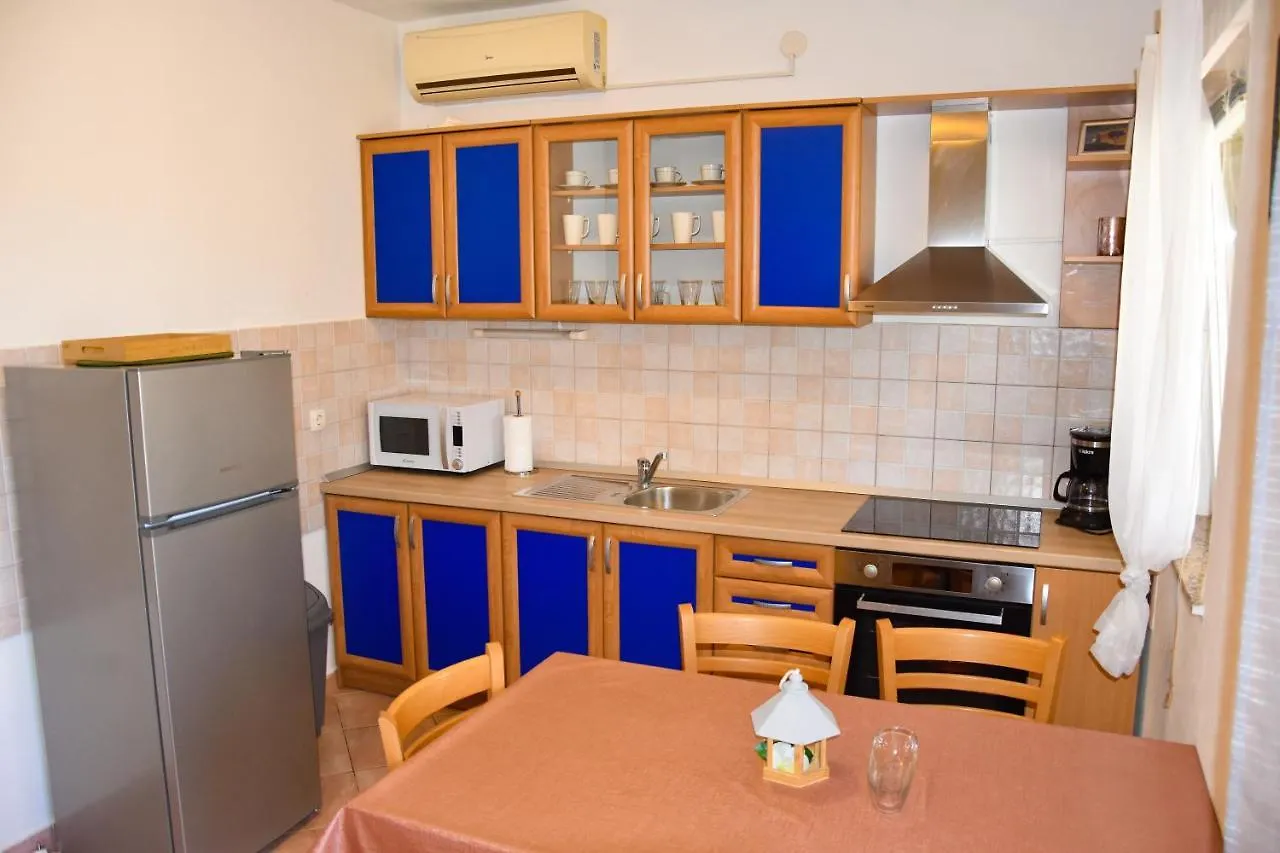 Apartments Mirela Zaton  Kroatien